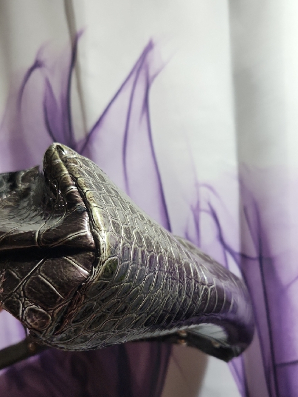 Dereon Metallic Black Logo Shoulder Bag - Picture 3 of 6